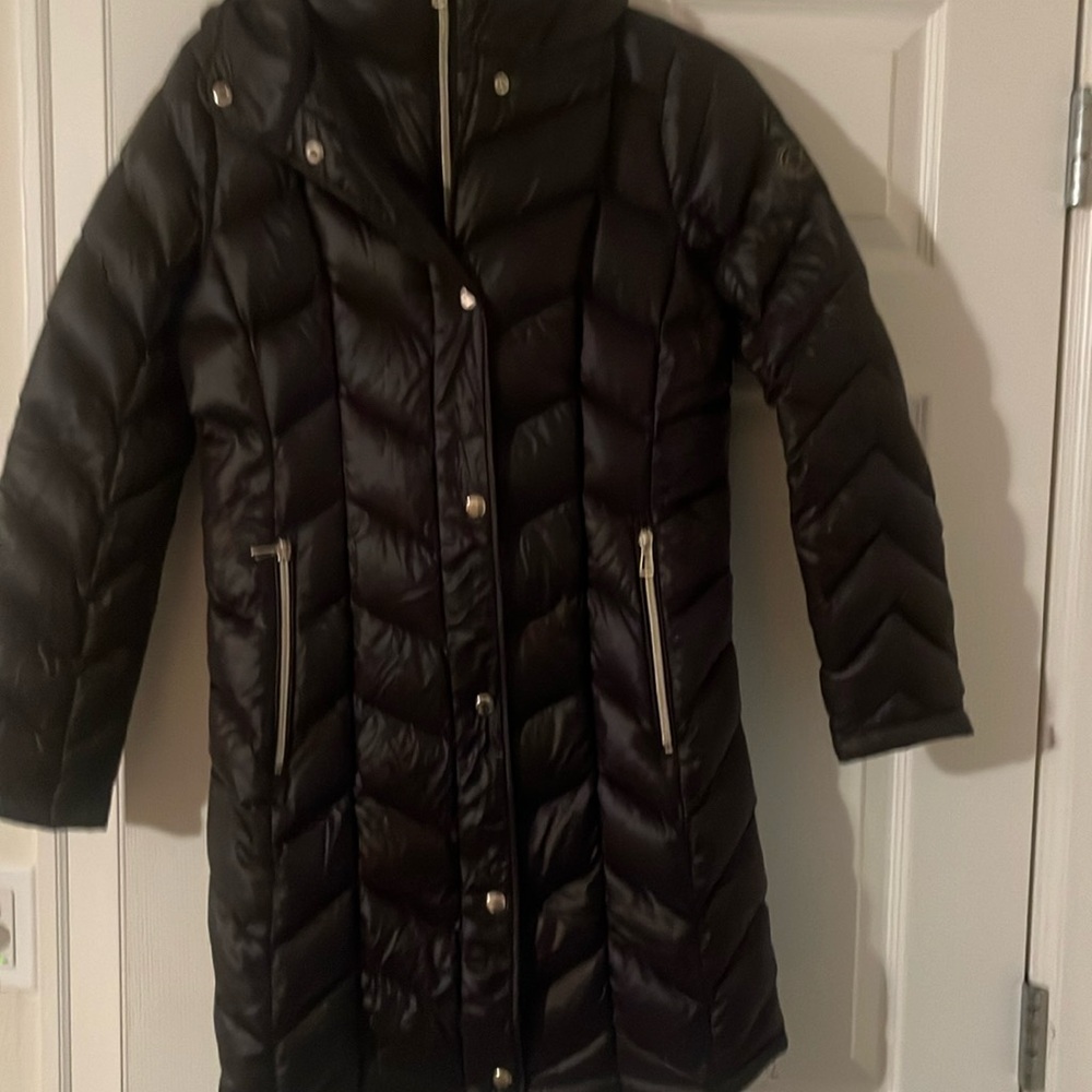 Calvin Klein premium down coat puffer for women .Size XS . Color black brown